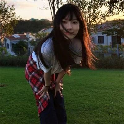 女儿站起来